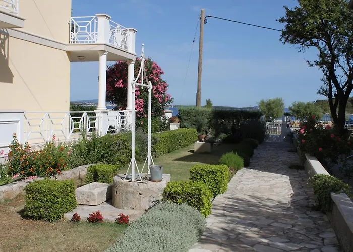 Triple 8223e 3* Pašman